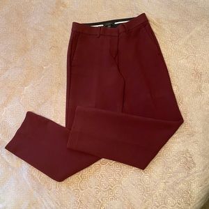 REDUCED PRICE! 
Ann Taylor curvy fit pants
